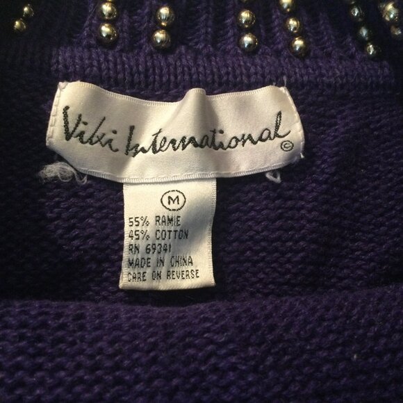 Vilxi International Purple n Gold Ladies Bedazzled sweater Vintage size: M - Picture 4 of 5
